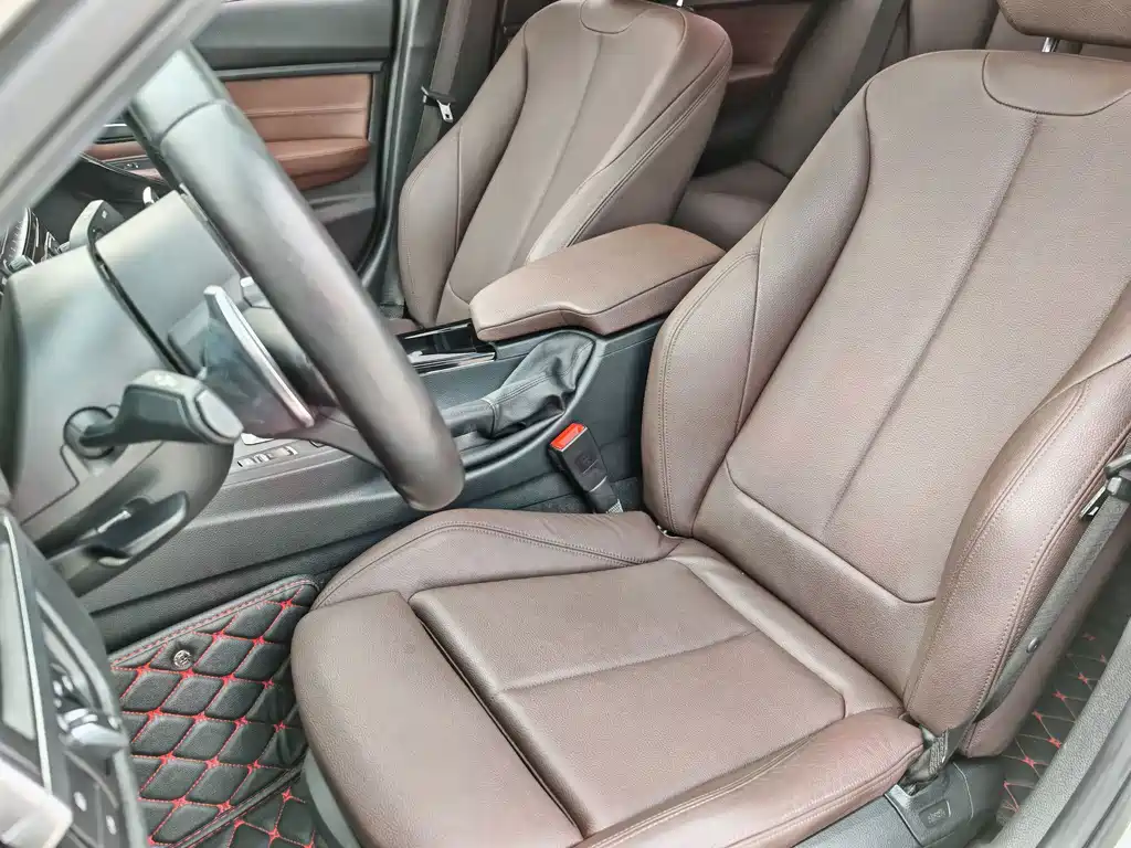 BMW 3 Series — миниатюра 14