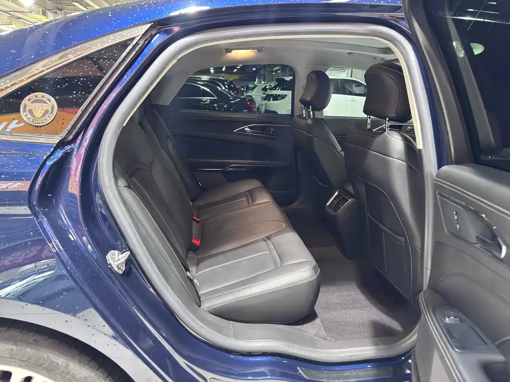Ford Taurus — миниатюра 19
