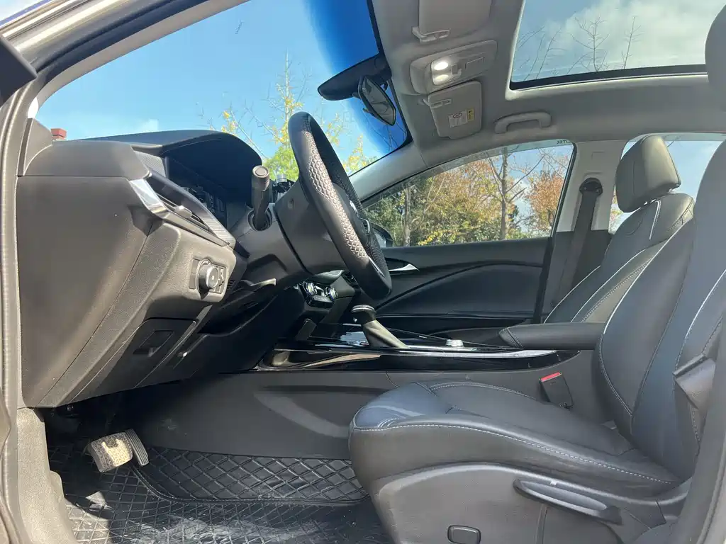 BUICK SLIGHTLY BLUE 6