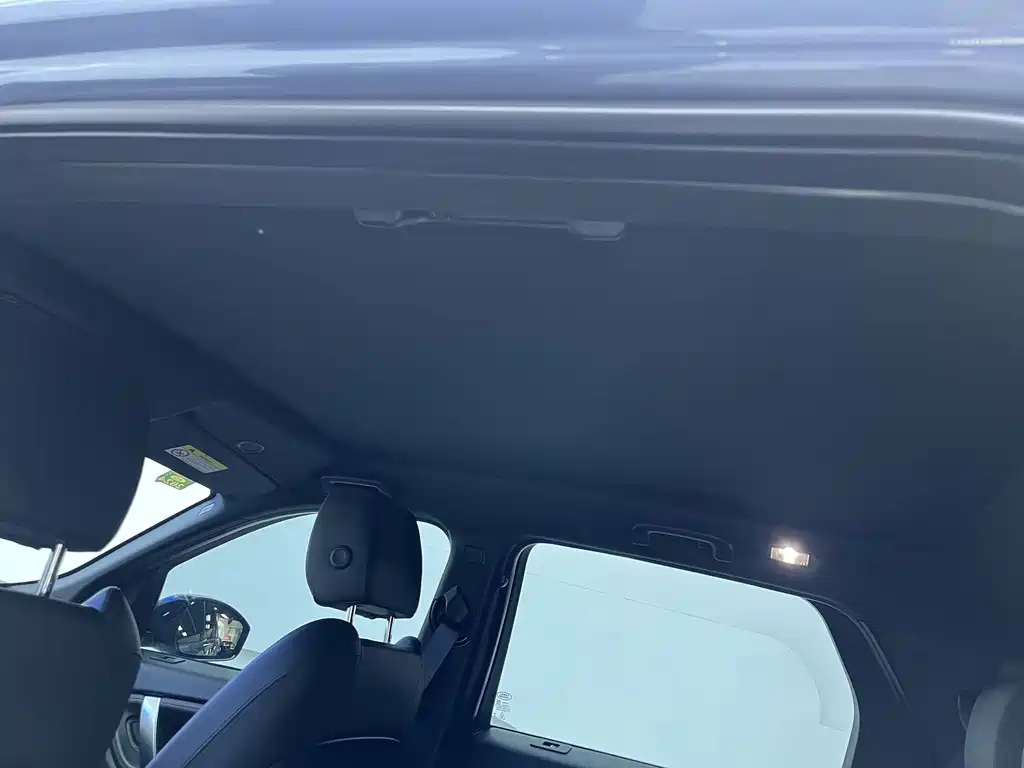 Land Rover Discovery Sport — миниатюра 5