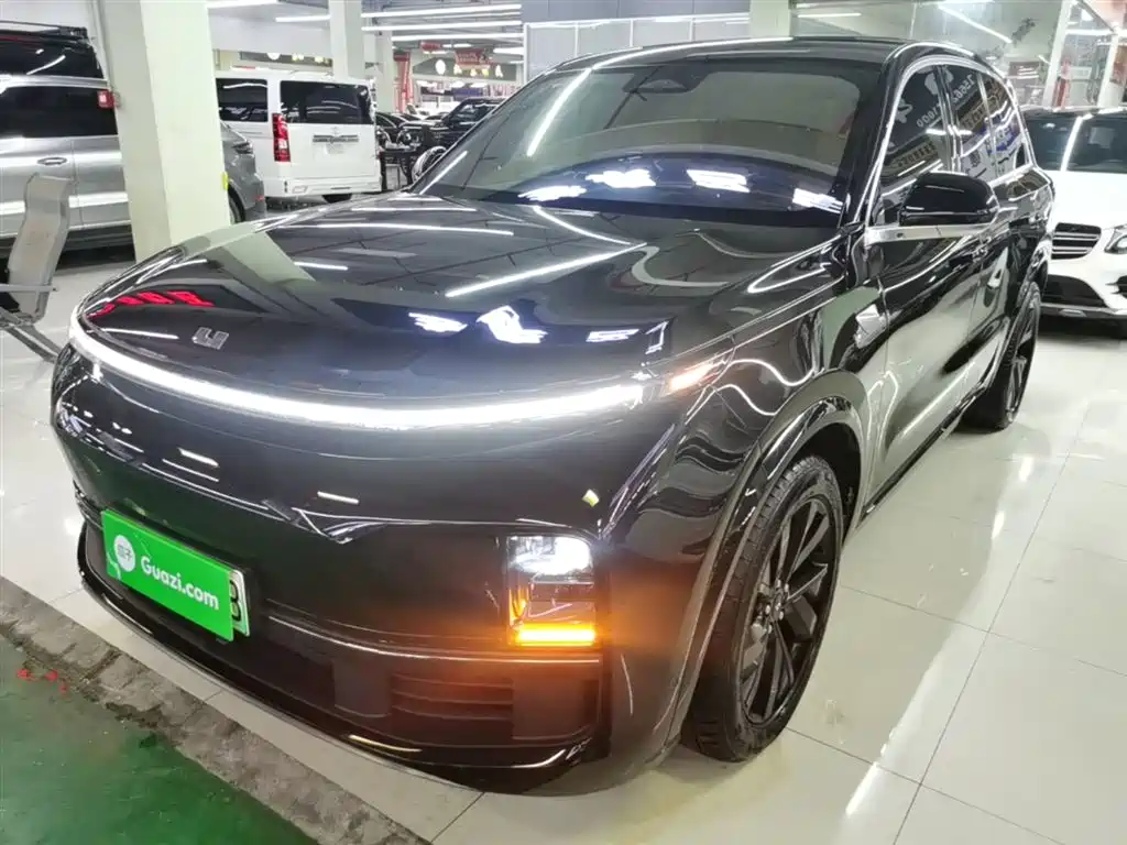 Li Auto Li L8 2023