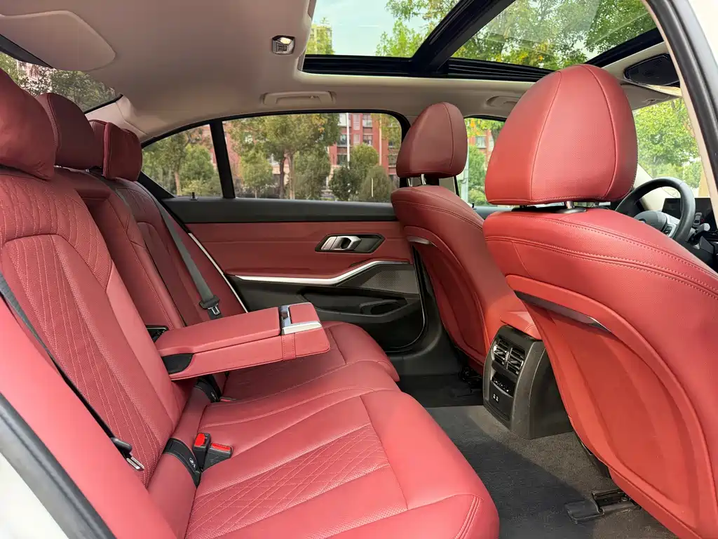 BMW i3 — миниатюра 13