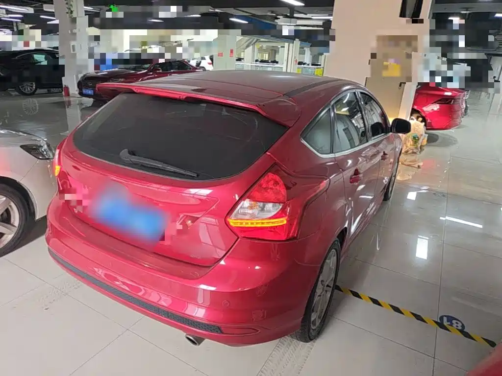 Ford Focus — миниатюра 7