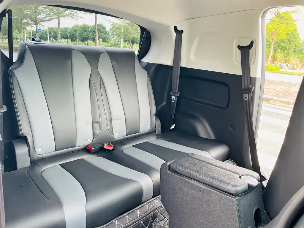 Roewe Clever — миниатюра 17
