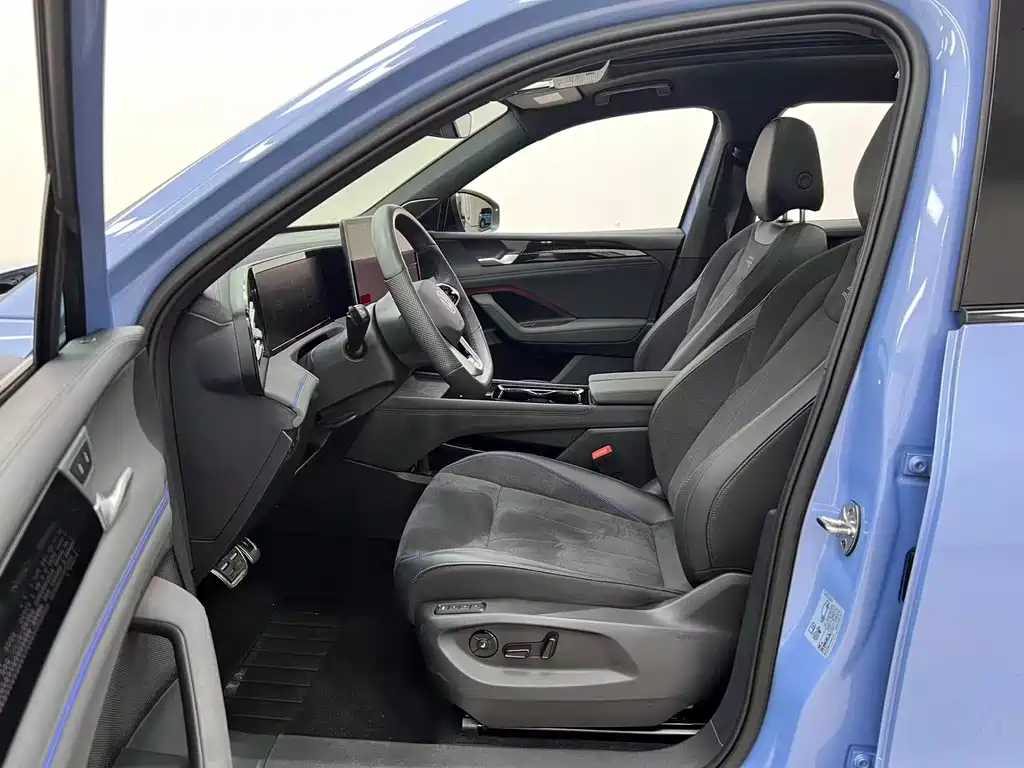 Volkswagen Tiguan L — миниатюра 7