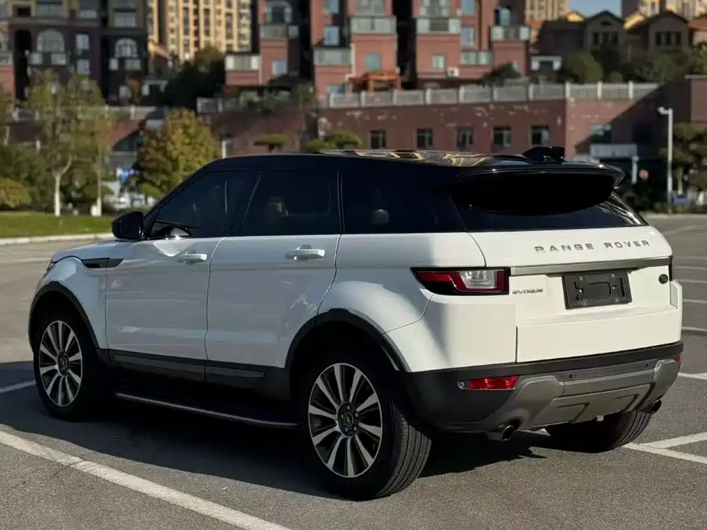 Land Rover Evoque — миниатюра 9