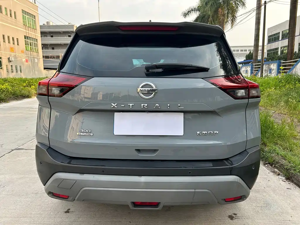 Nissan X-Trail — миниатюра 6