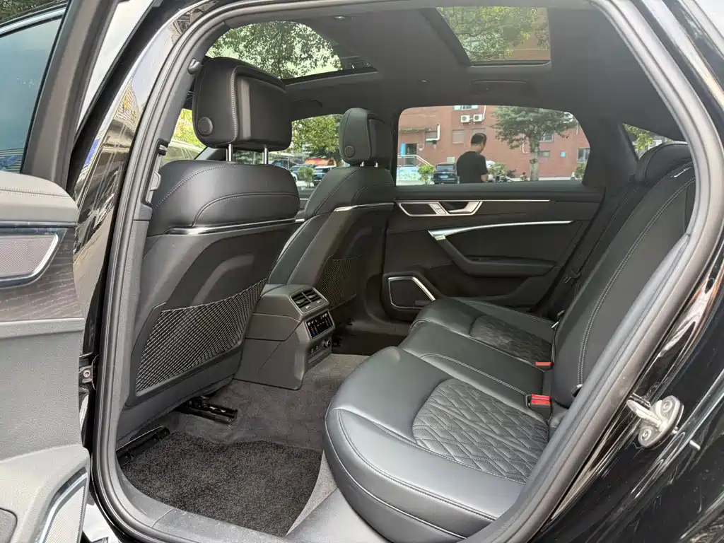 Audi A6L — миниатюра 8