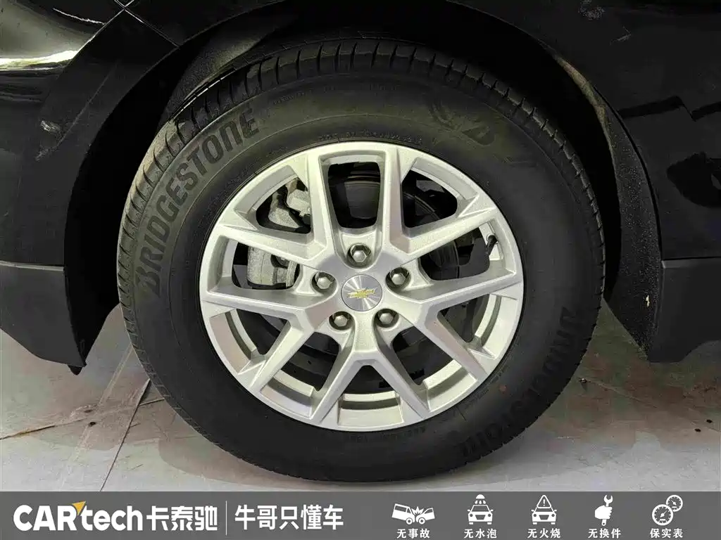 Chevrolet Equinox — миниатюра 10