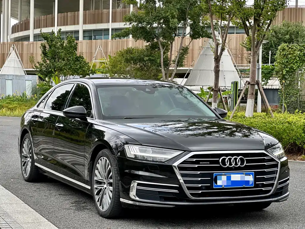 Audi A8 — миниатюра 3