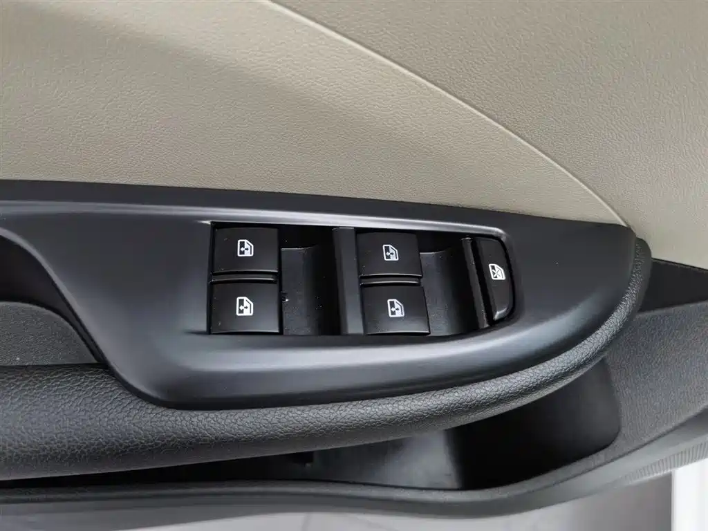 Buick Excelle 2019 15T DCT Elite VI