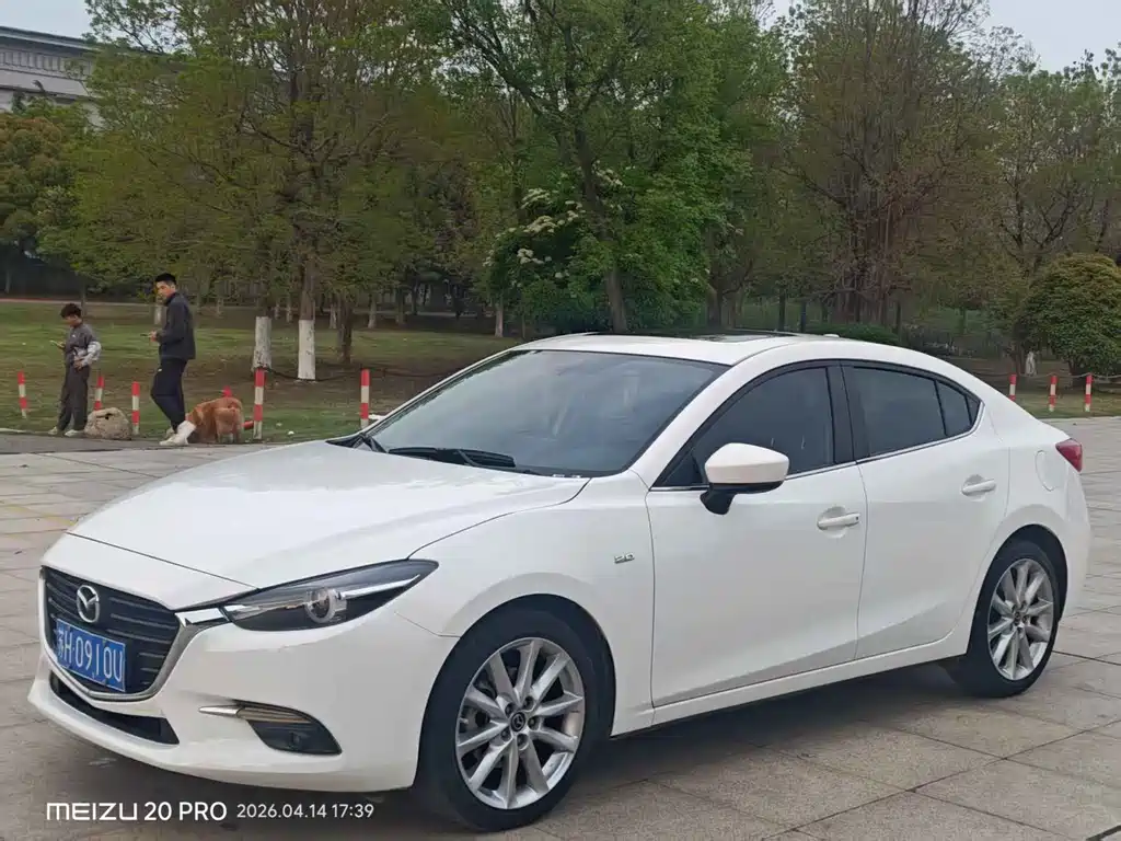 Mazda 3 Axela 2017