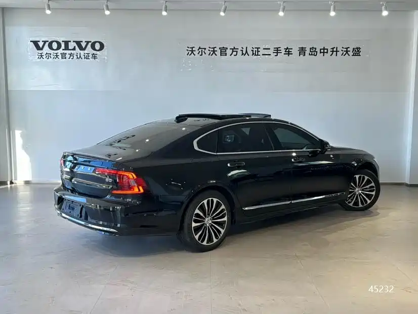 Volvo S90 — миниатюра 5