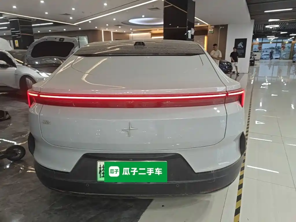 Polestar Polestar 4 — миниатюра 6