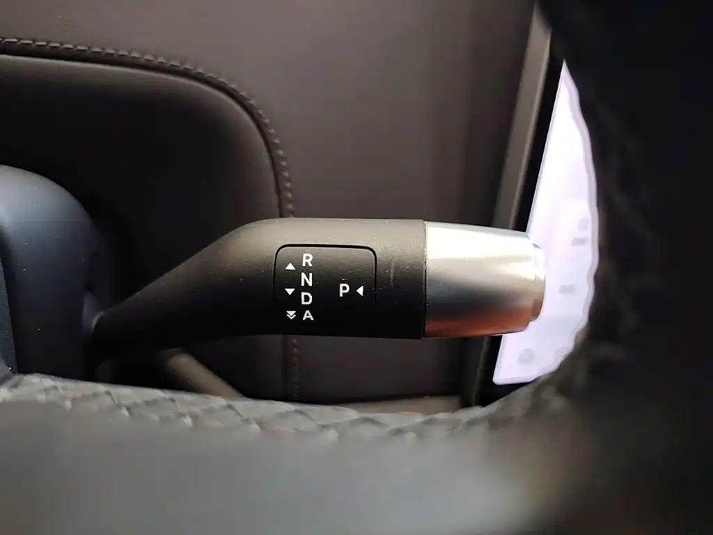 Li Auto Li L8 — миниатюра 14