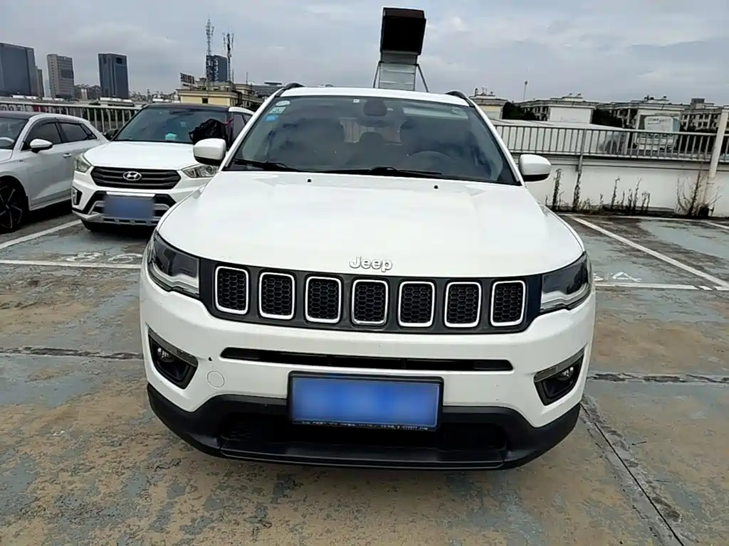 Jeep Compass — миниатюра 3