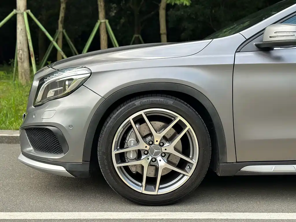 Mercedes-Benz GLA AMG — миниатюра 15