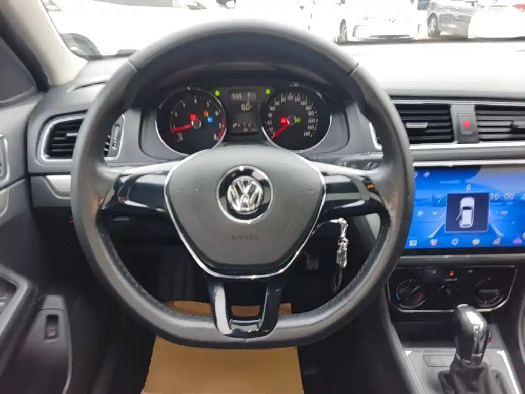 Volkswagen Lavida — миниатюра 11