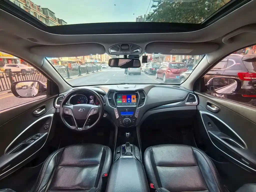 Hyundai Santa Fe — миниатюра 9