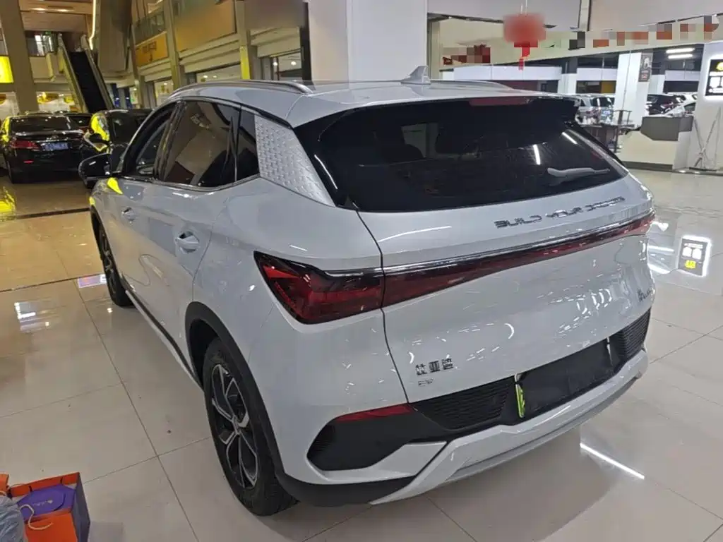 BYD Yuan Plus — миниатюра 5