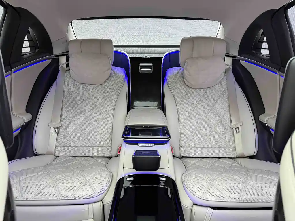 Mercedes-Benz S-Class — миниатюра 6