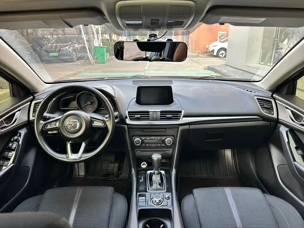 Mazda 3 Axela — миниатюра 5