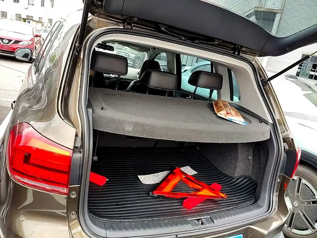 Volkswagen Tiguan — миниатюра 19