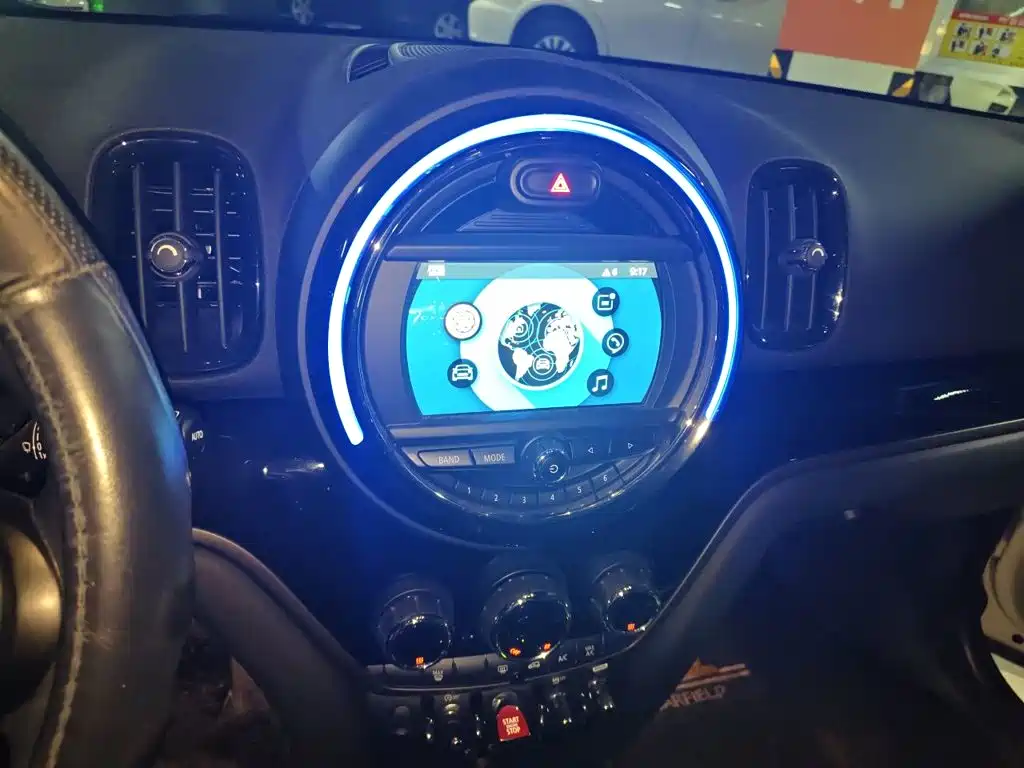 MINI Mini Countryman — миниатюра 9