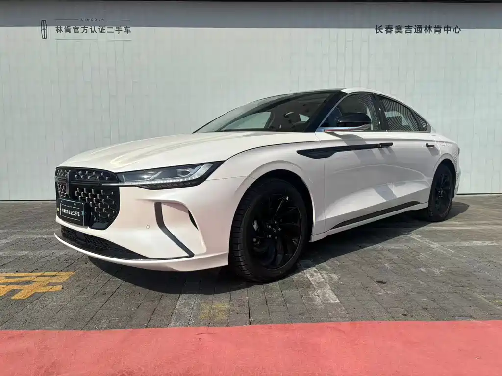 Lincoln Z 2025