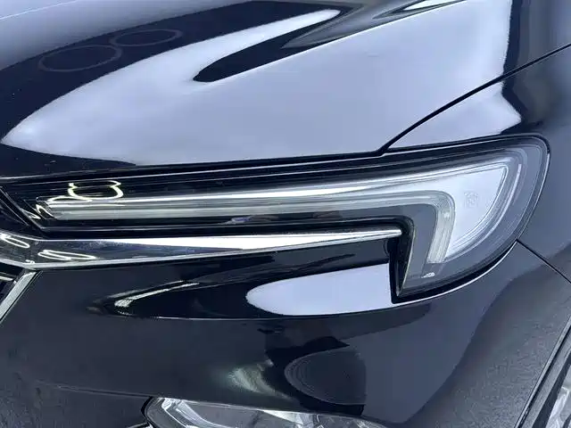 Buick Enclave — миниатюра 15
