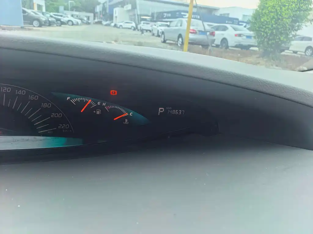 Toyota Previa — миниатюра 14