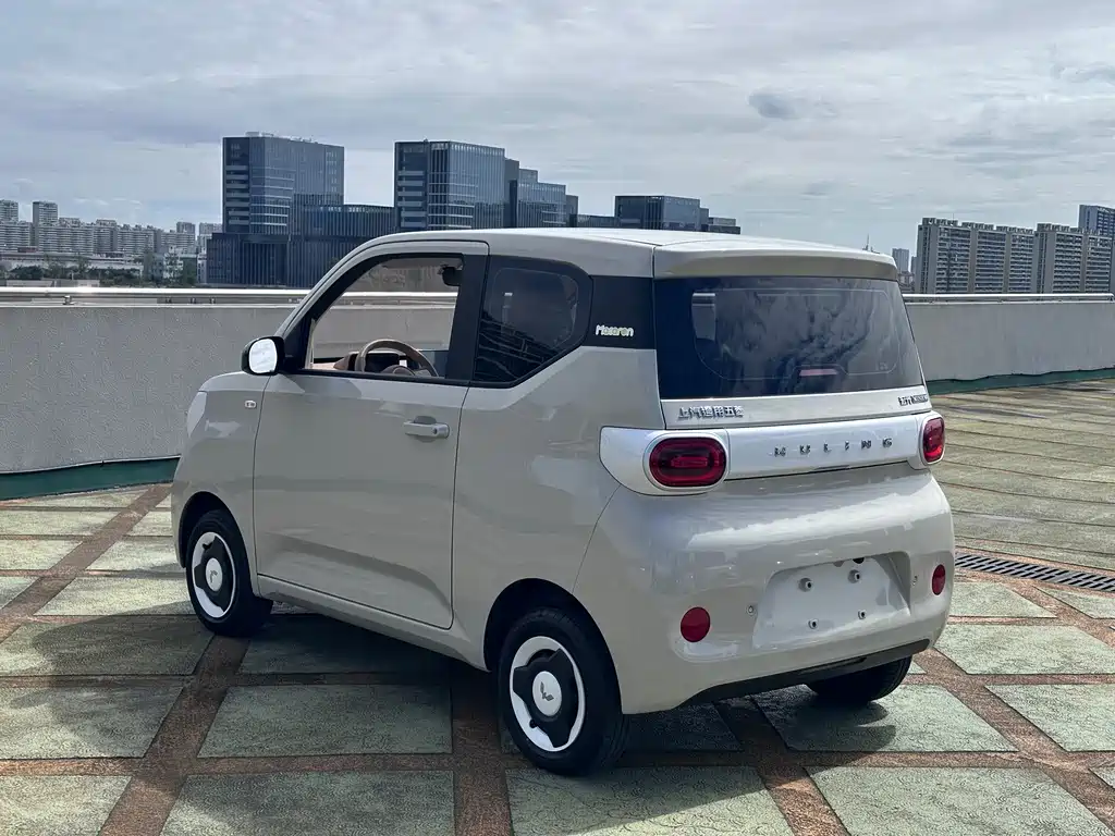 Wuling MINIEV — миниатюра 3