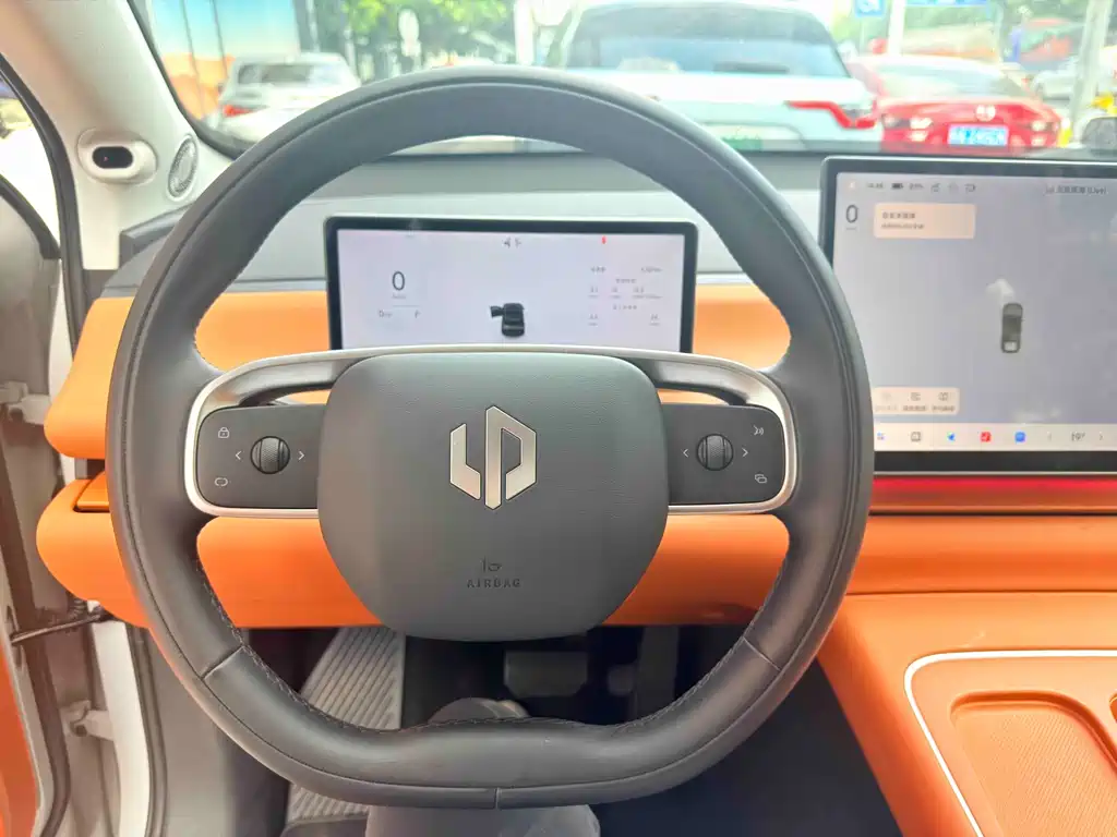 Leapmotor Leapmotor C10 — миниатюра 6