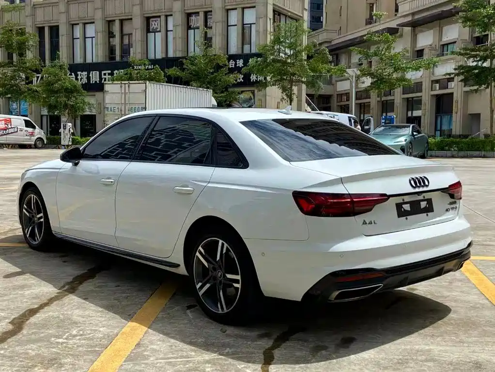 Audi A4L — миниатюра 9