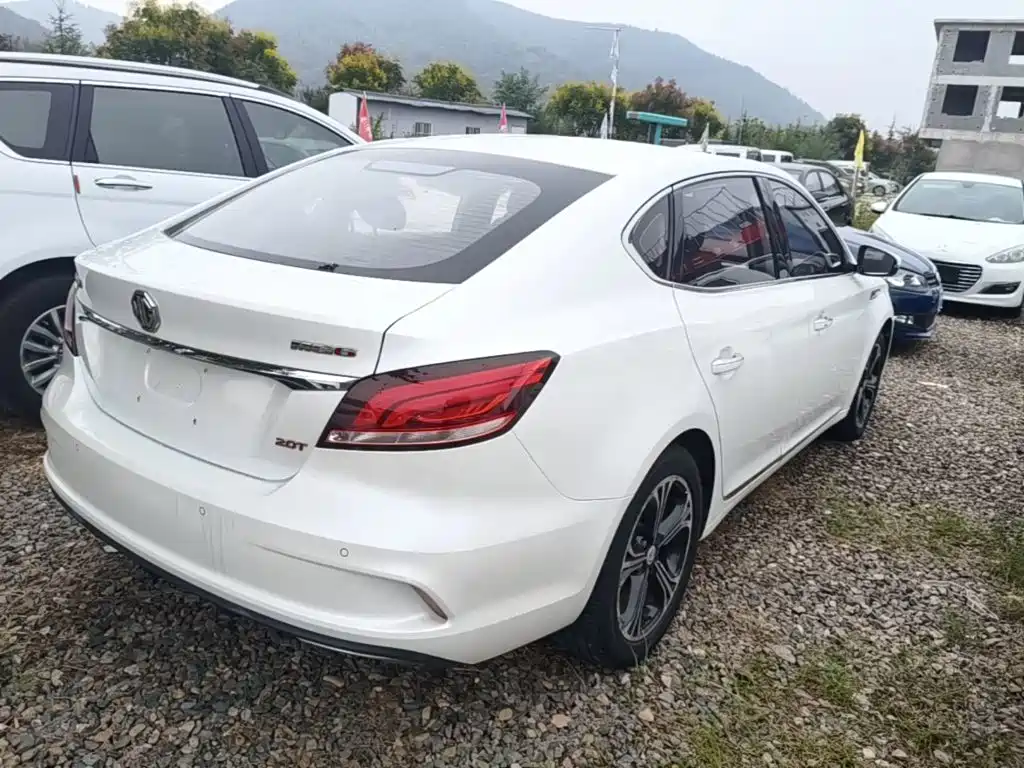 MG MG6 — миниатюра 7