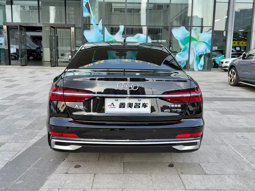 Audi A6L — миниатюра 6
