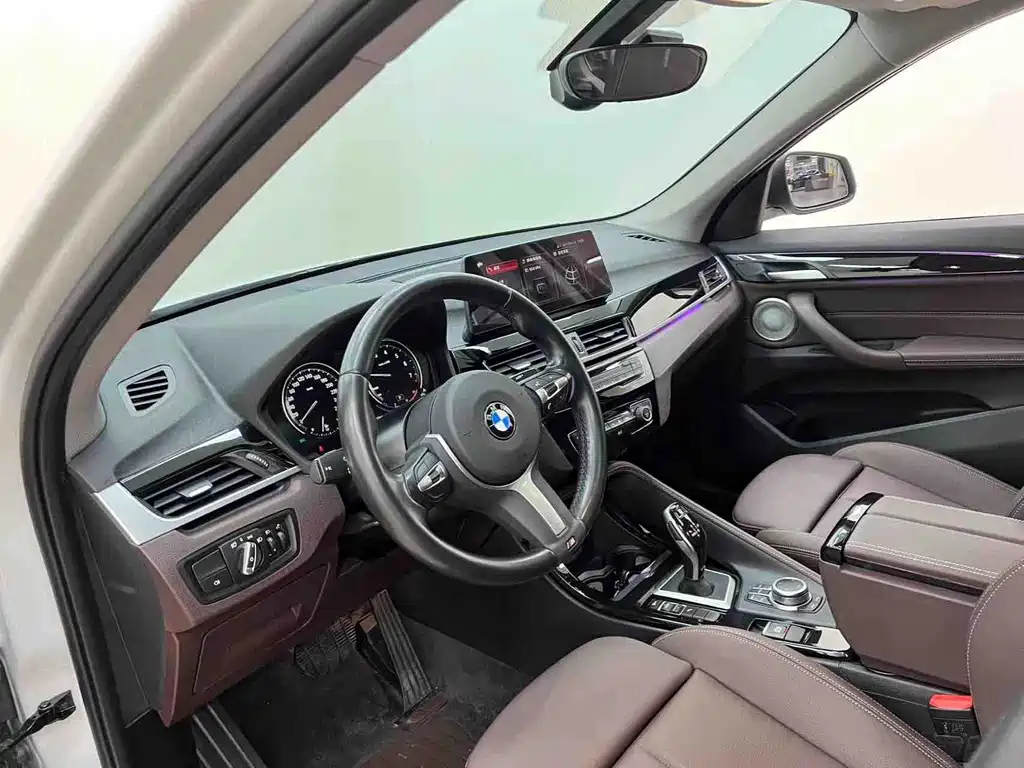 BMW X1 2022 sDrive20Li Premium