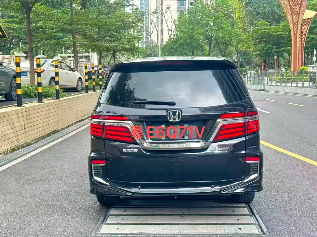 Honda Elysion 2019 2.0L Luxury