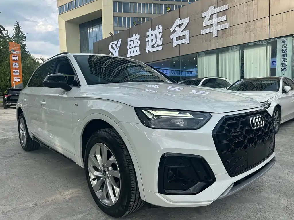 Audi Q5L — миниатюра 3