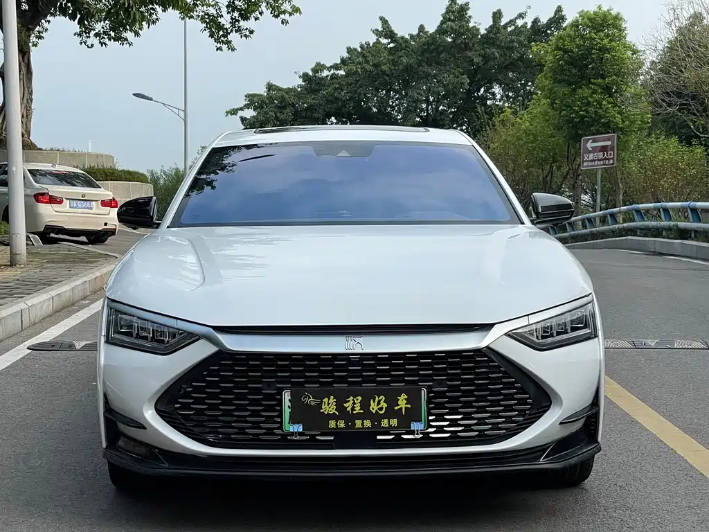 BYD Han — миниатюра 2
