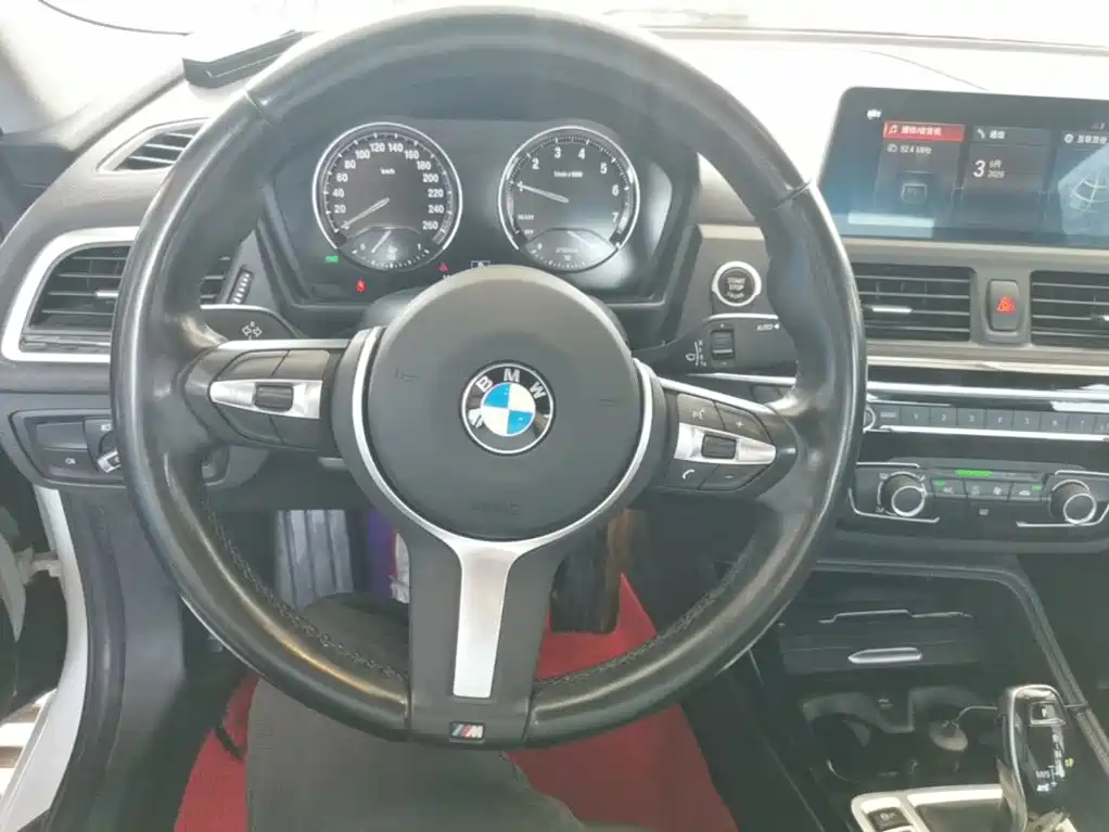 BMW 1 Series — миниатюра 11