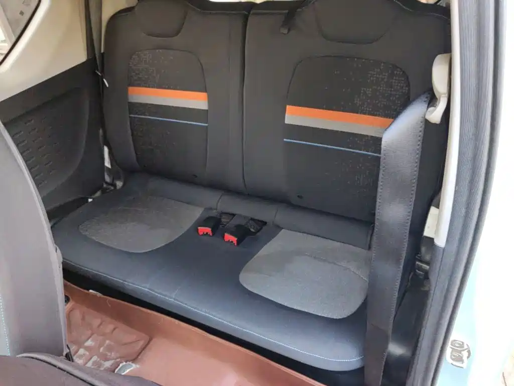 Wuling MINIEV — миниатюра 17