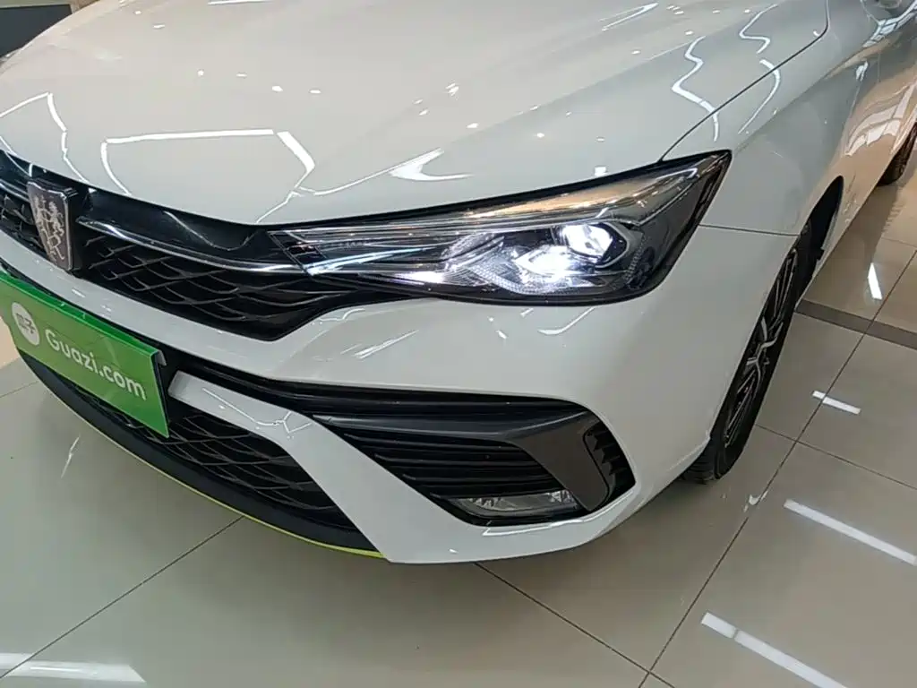 Roewe i5 — миниатюра 24