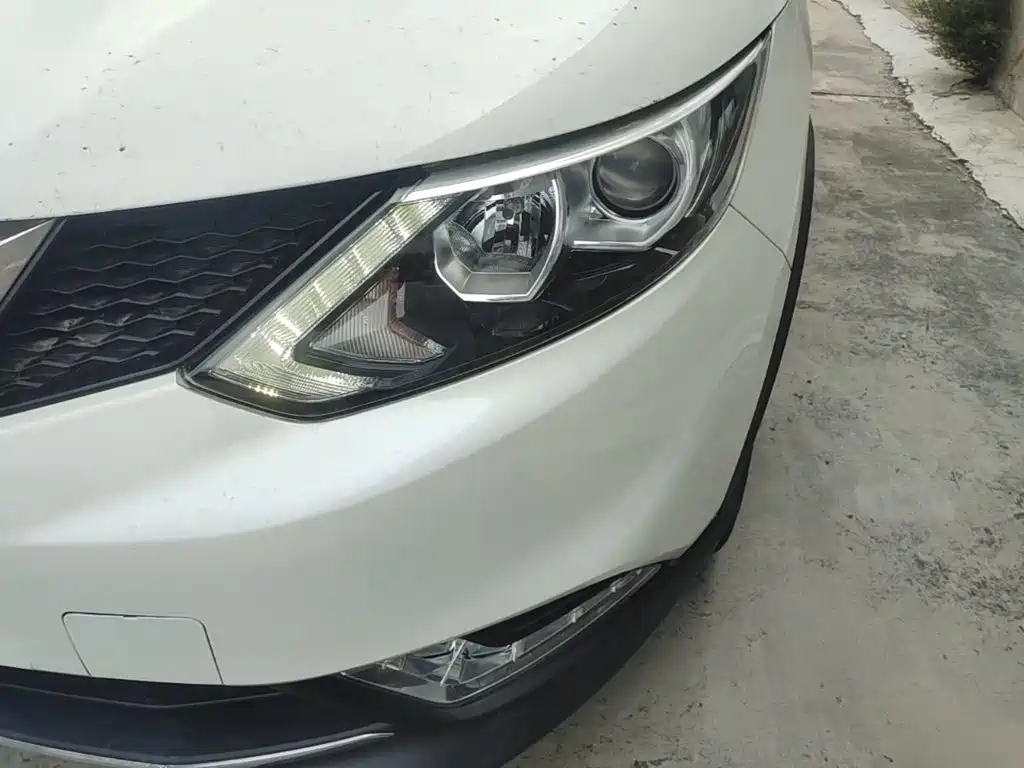Nissan Qashqai — миниатюра 24