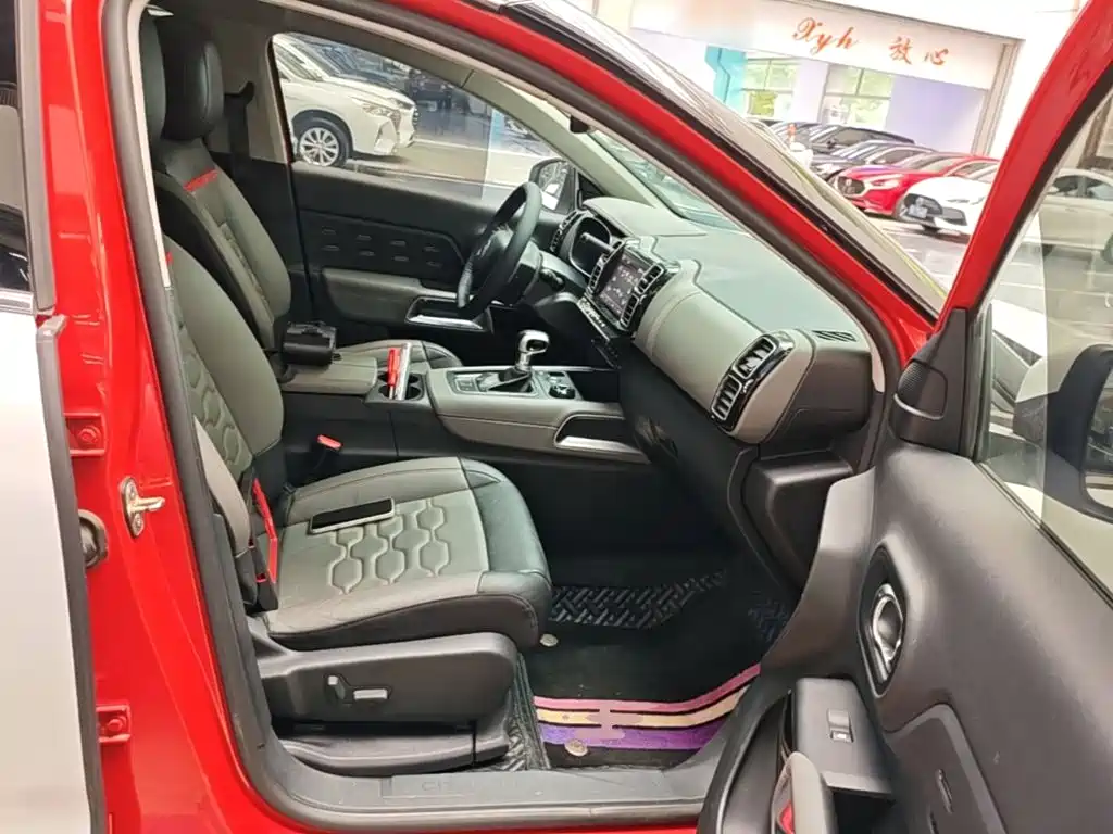 Citroen C5 AIRCROSS — миниатюра 25