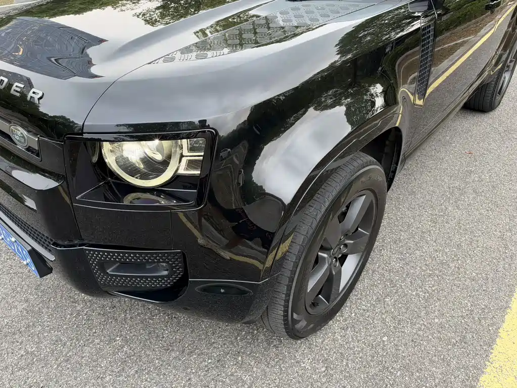 Land Rover Defender — миниатюра 20
