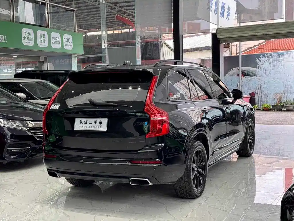 Volvo XC90 — миниатюра 6