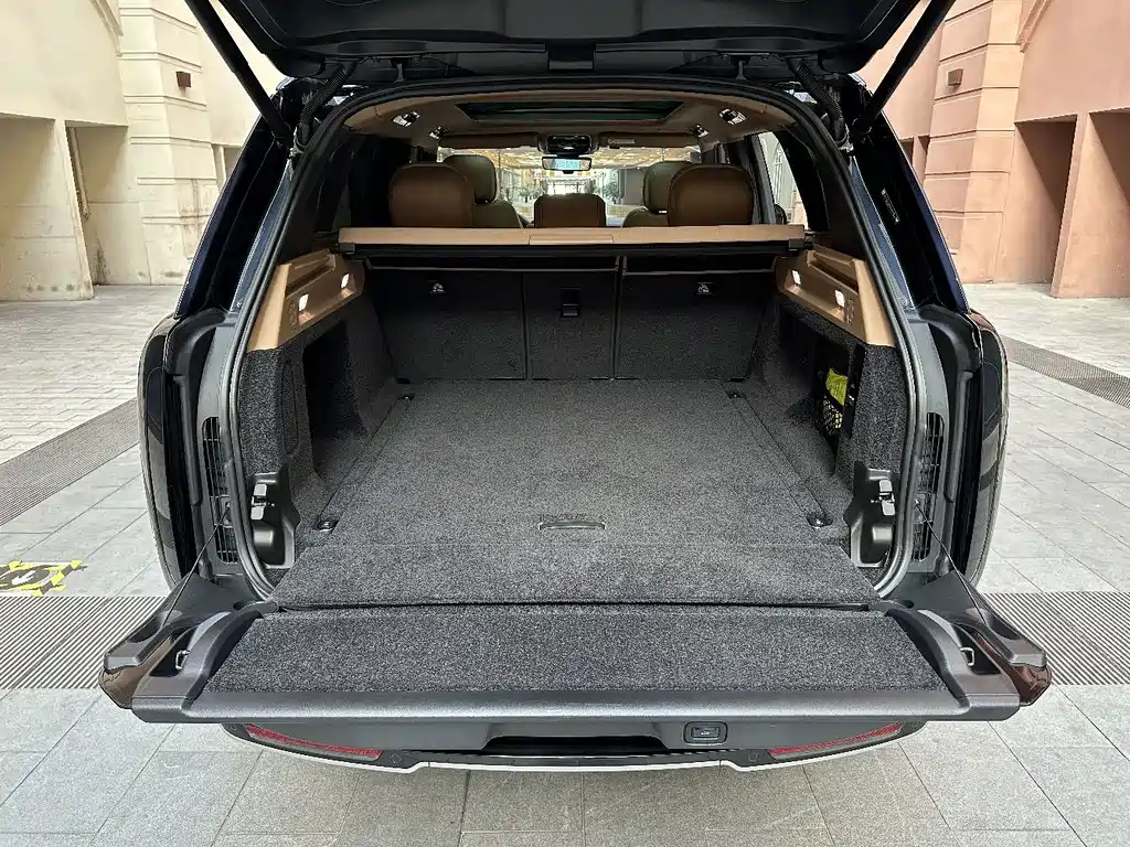 Land Rover Range Rover — миниатюра 21