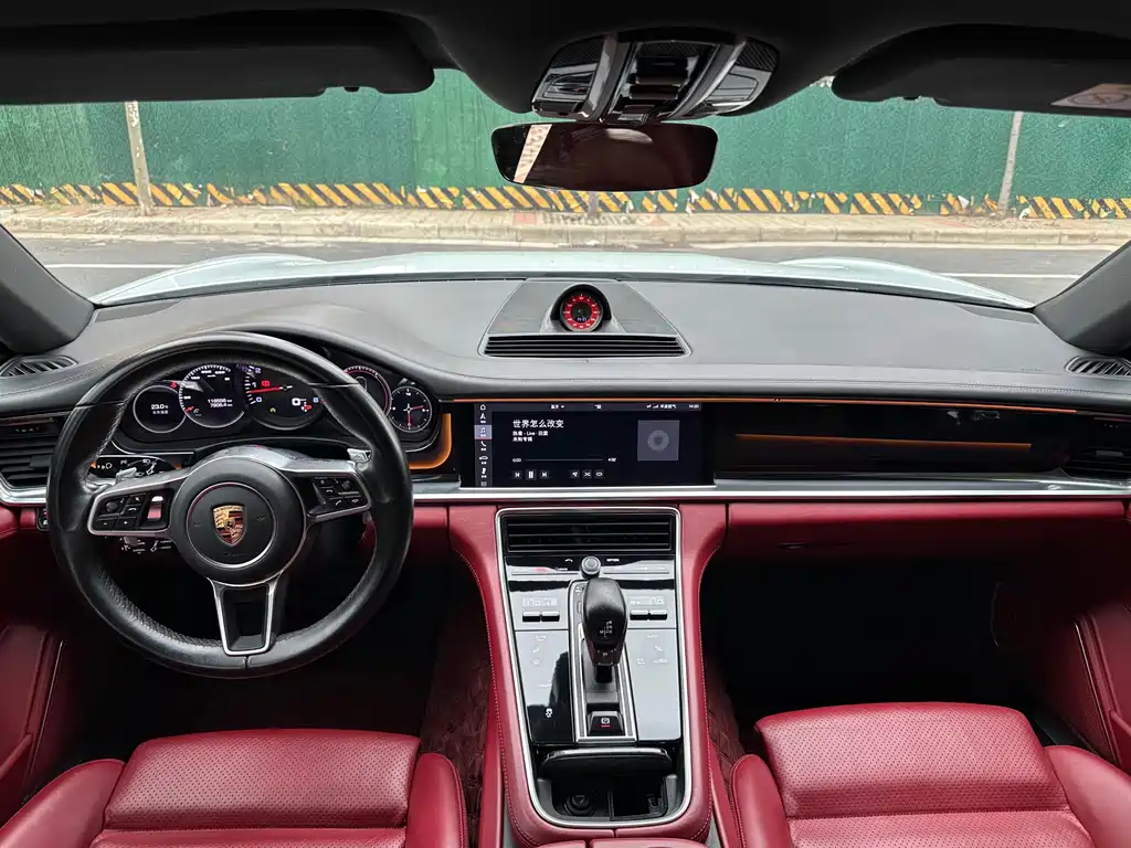Porsche Panamera — миниатюра 6