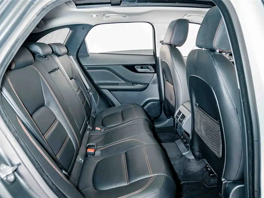 Jaguar F-PACE — миниатюра 22